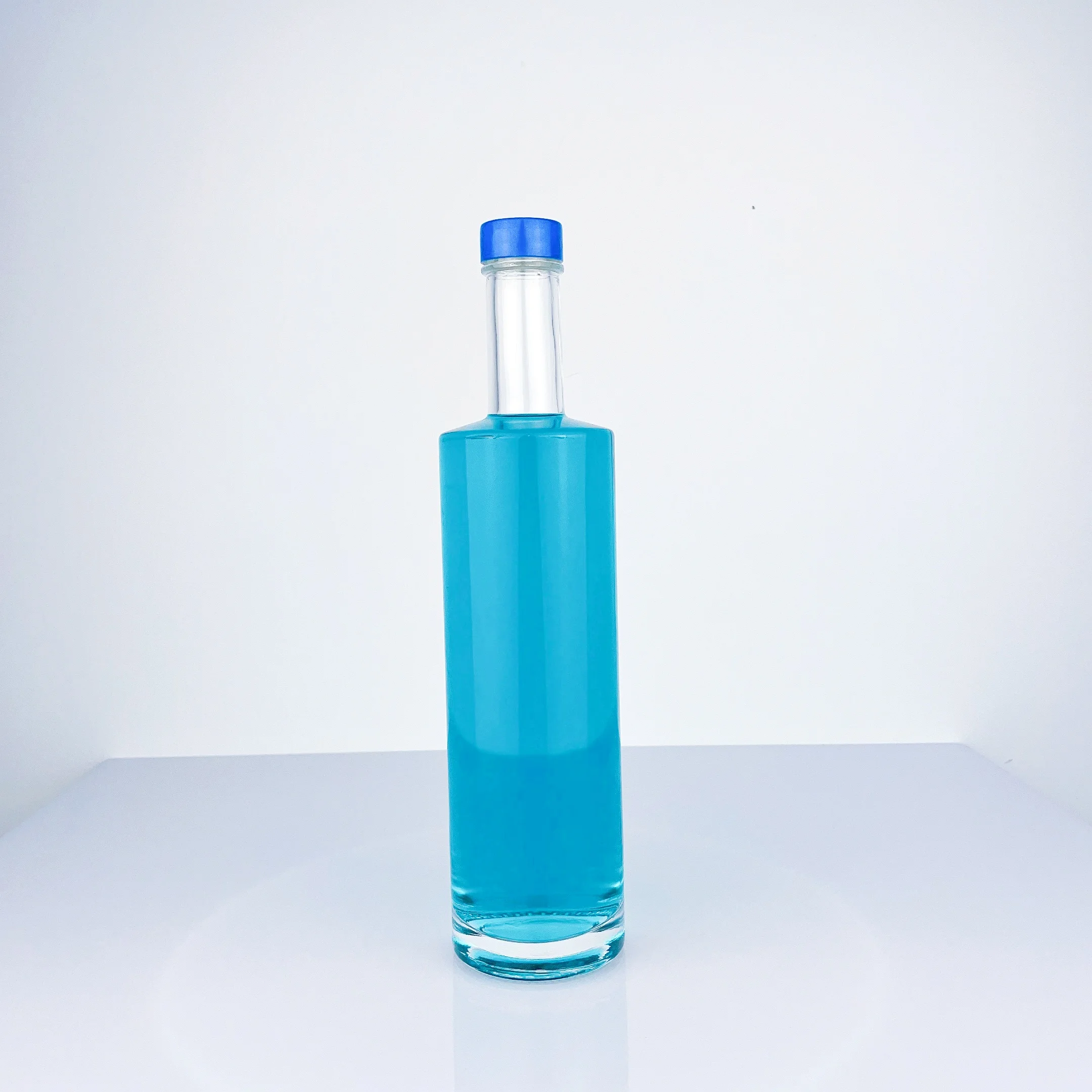 700ml Glasflasche mit Schraubverschluss für europäische und australische Märkte